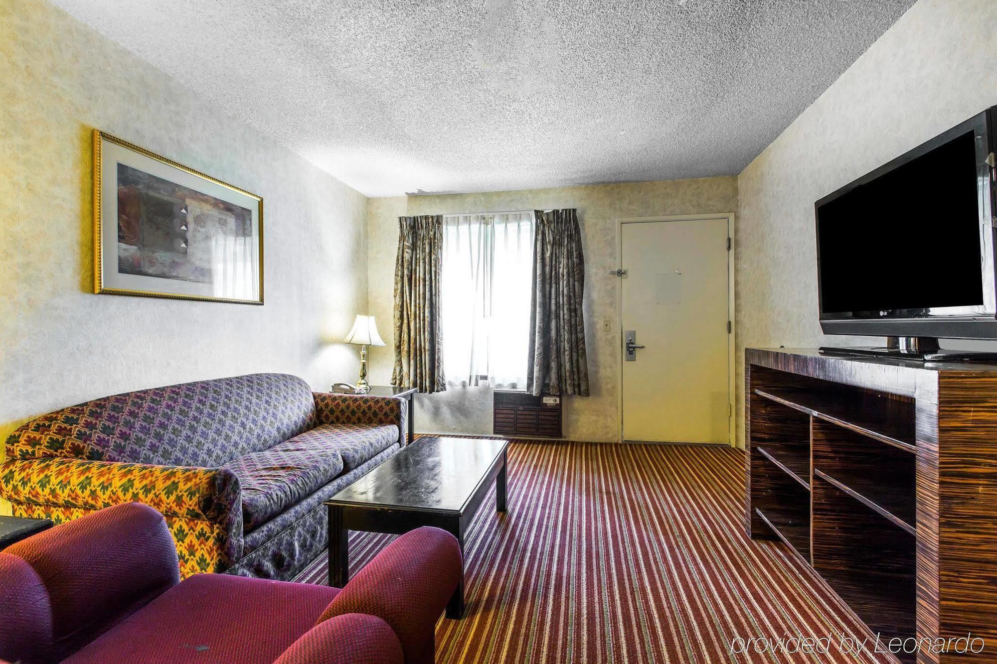Rodeway Inn & Suites El Cajon San Diego East ภายนอก รูปภาพ