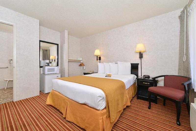 Rodeway Inn & Suites El Cajon San Diego East ภายนอก รูปภาพ