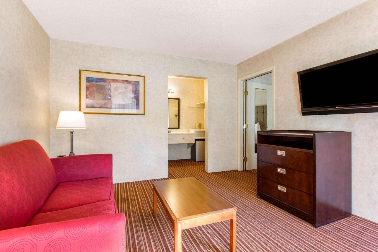 Rodeway Inn & Suites El Cajon San Diego East ภายนอก รูปภาพ