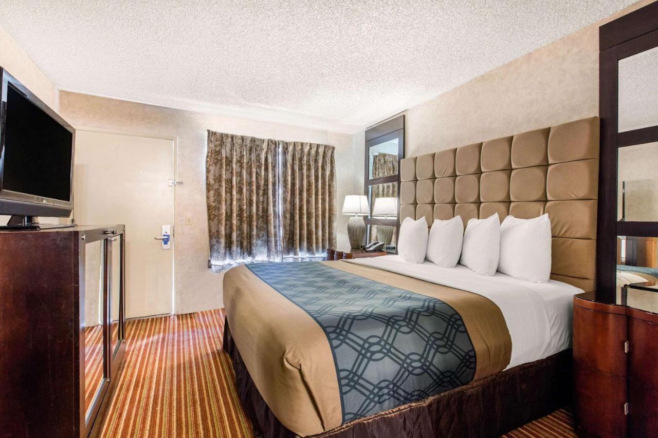 Rodeway Inn & Suites El Cajon San Diego East ภายนอก รูปภาพ